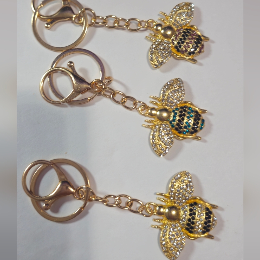 3 Qty Mint Gold Tone Bee Key Holders Bag‎ Charm Pink, Clear, Teal New
